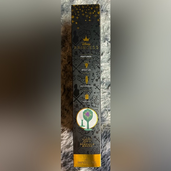 IMPRESSIONS Vanity Ariel LED Handheld Makeup Mirror With Standing Base - Picture 4 of 14